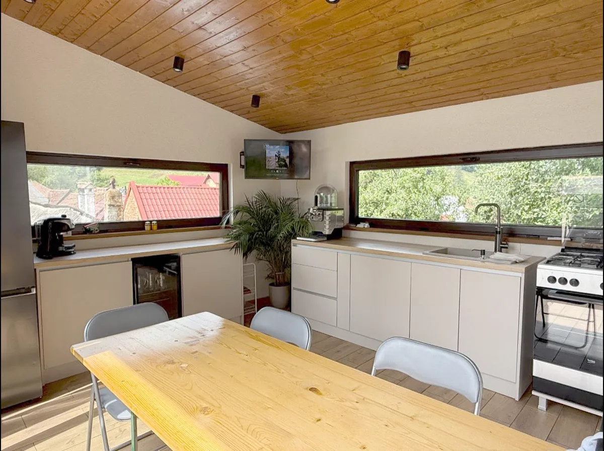 Gazebo kitchen with solid wood ceiling